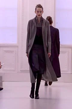 Look 15